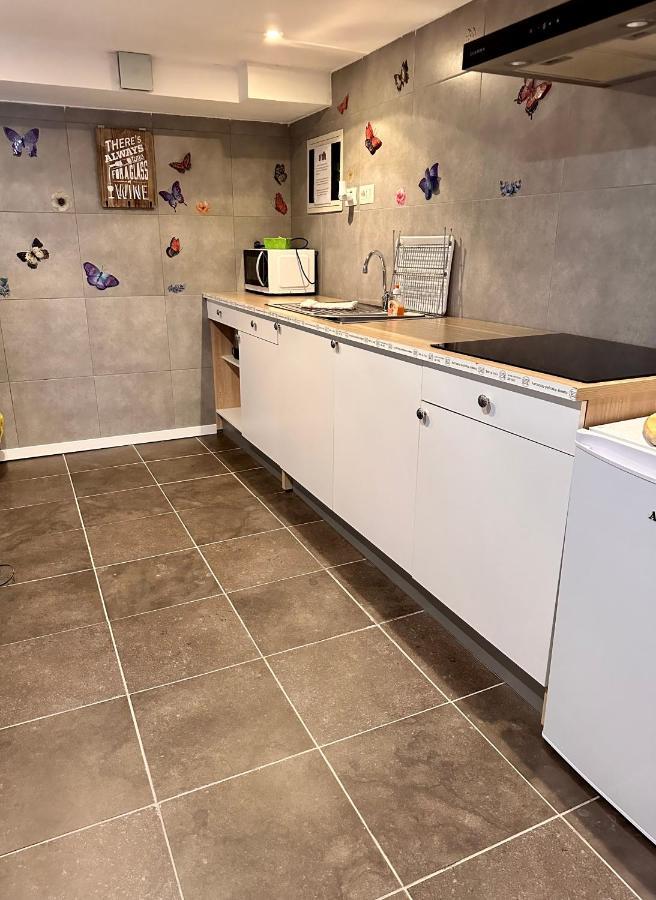 Vacabruz Apartment Besano Εξωτερικό φωτογραφία