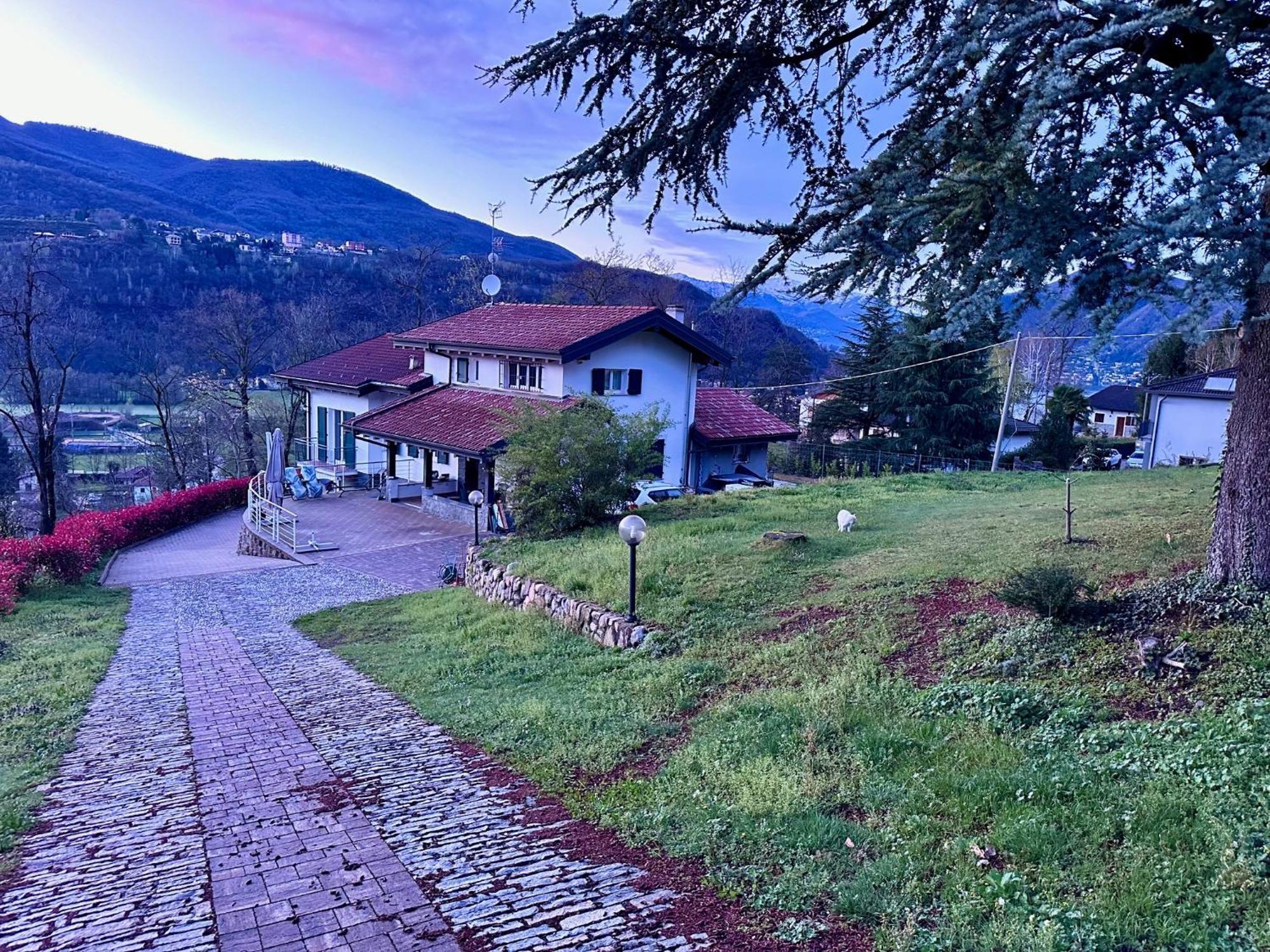 Vacabruz Apartment Besano Εξωτερικό φωτογραφία